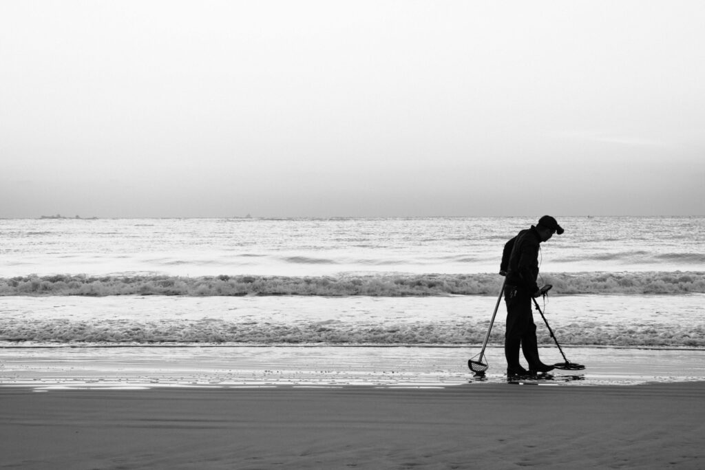 Best Metal Detector Under $200
